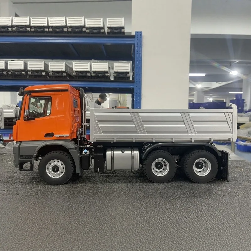 1/14 RC Electric Dump Truck 6x6 with Screw Lifting Two-Speed Shift Lighting and Sound Effects  RTR Remote Control Toy Car