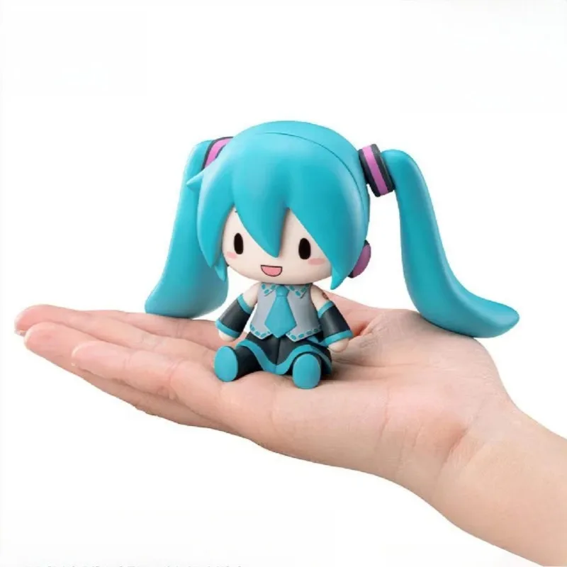 Kawaii Hatsune Miku Fufu Niedliche Q-Version Sitzende Doppel-Expressions-Tischfigur Handgefertigte Deko-Figur Sammlerstück