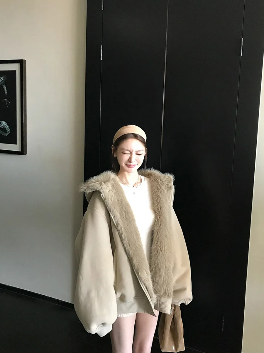 

Зимняя теплая меховая куртка из искусственного меха, женская модная уличная одежда Y2K, свободные повседневные плюшевые пальто Bf, американская универсальная верхняя одежда с капюшоном, новинка