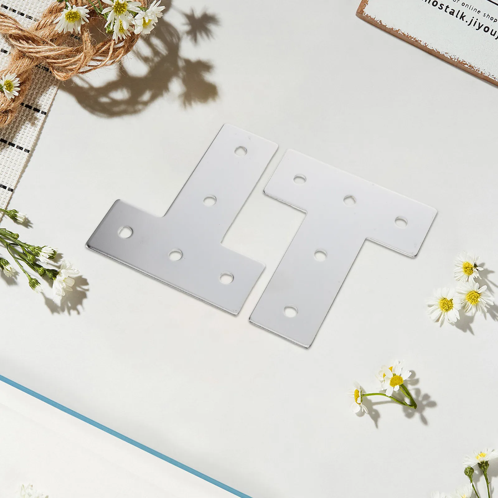 2Pcs Rc Car Axle Bracket Metal T-Shaped Frame DIY Mechanics Kit Parts Stem Components Creative Chassis Reinforcement Bracket