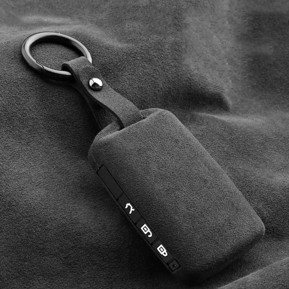 

Alcantara Car Key Keychain Case Cover For Mazda CX5 CX30 3 Axela Cute Interior Accessoires Voiture Holder Shell