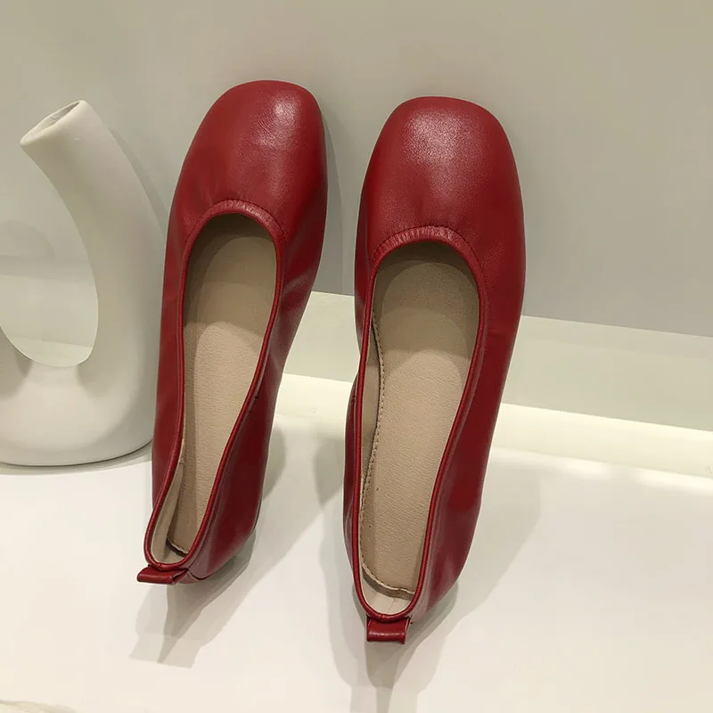 2024 Summer Red Brown New Women Flat Shoes Fashion Round Toe Shallow Slip On Ladies Elegant Mary Jane Shoes Casual Soft Ballerin