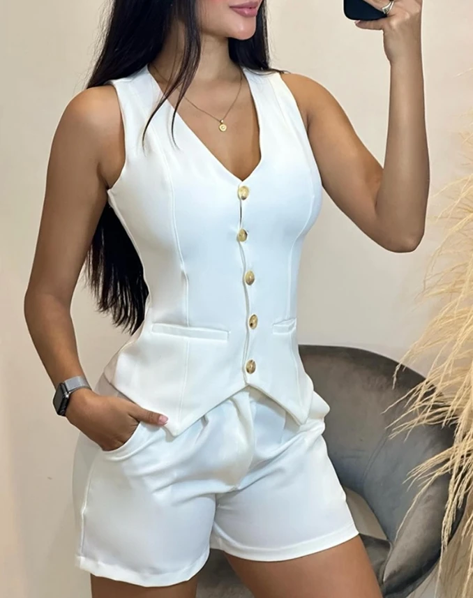 

Two Piece Set for Women 2024 Summer Short Set New Fashion Sleeveless Buttoned V-Neck Vest & Button Pocket Design Shorts Set