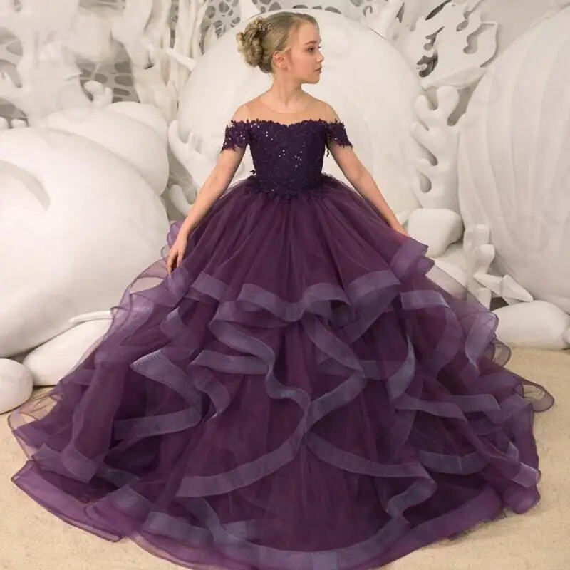 

Exquisite Flower Girl Dresses Classic Off The Shoulder Sleeveless Ball Gown Girl Dress Floral Lace Tiered Vestidos De Comunion