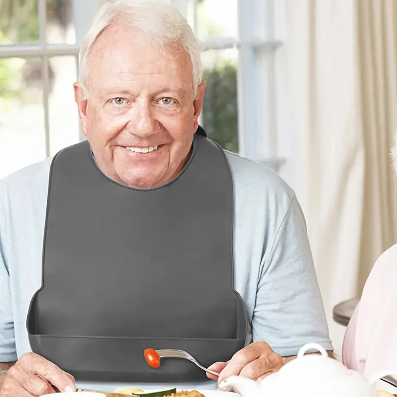 

Силиконовый нагрудник для пожилых людей, водонепроницаемый, для еды, для взрослых, для вытирания слюны, 1 шт.