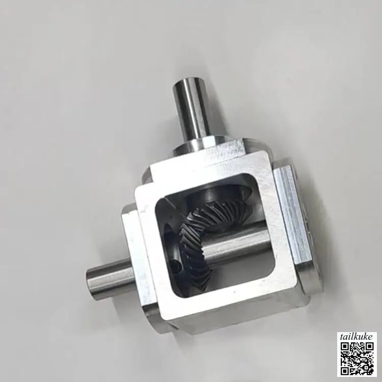 1:1 T Type Cross Commutator Shaft Diameter 10 Right Angle Transmission Gearbox Bevel Gear Reduction Gearbox