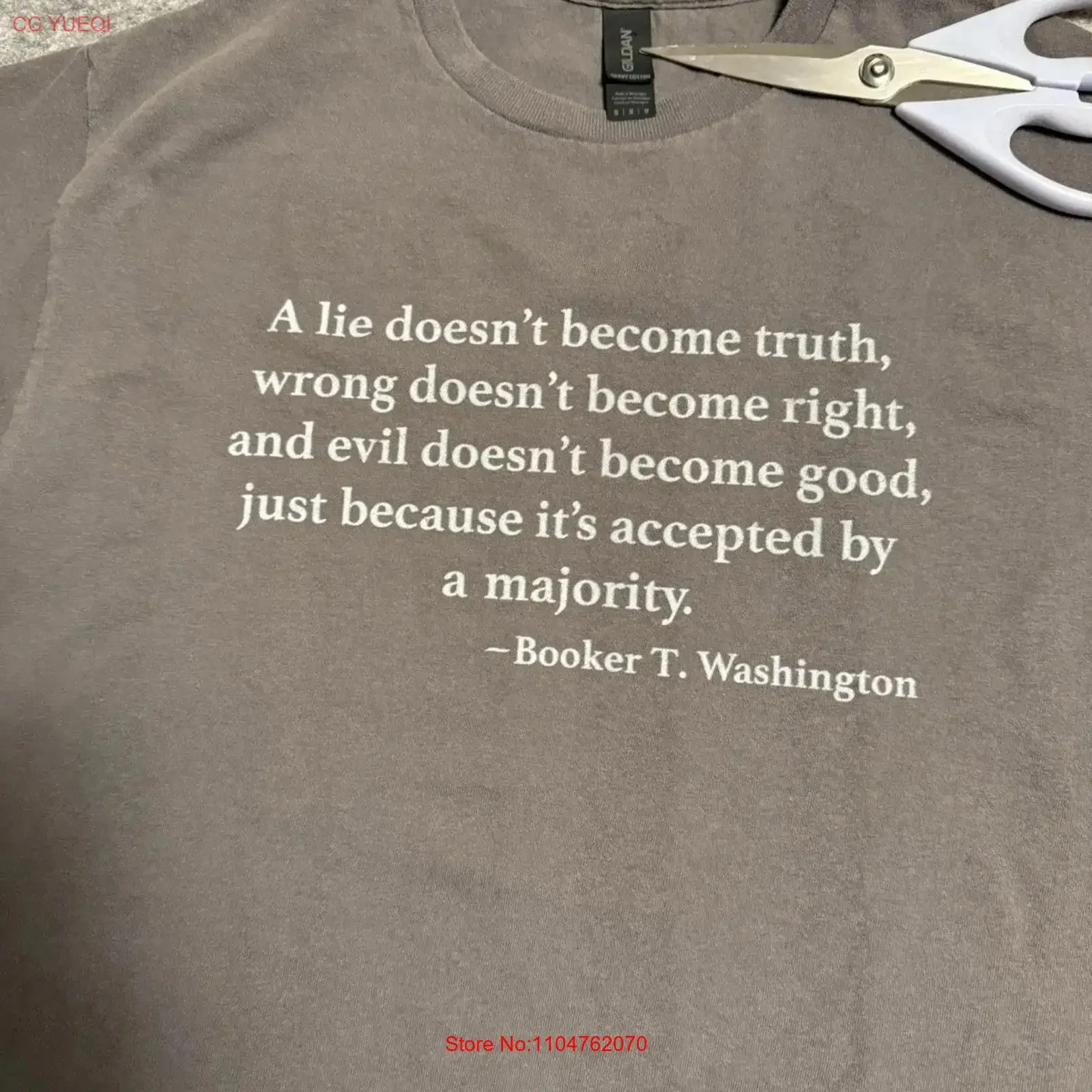 Booker T Washington Quote Shirt Gray Size M  Brown vintage Washed Breathable graphic Top For Everyday Wear fashion homme