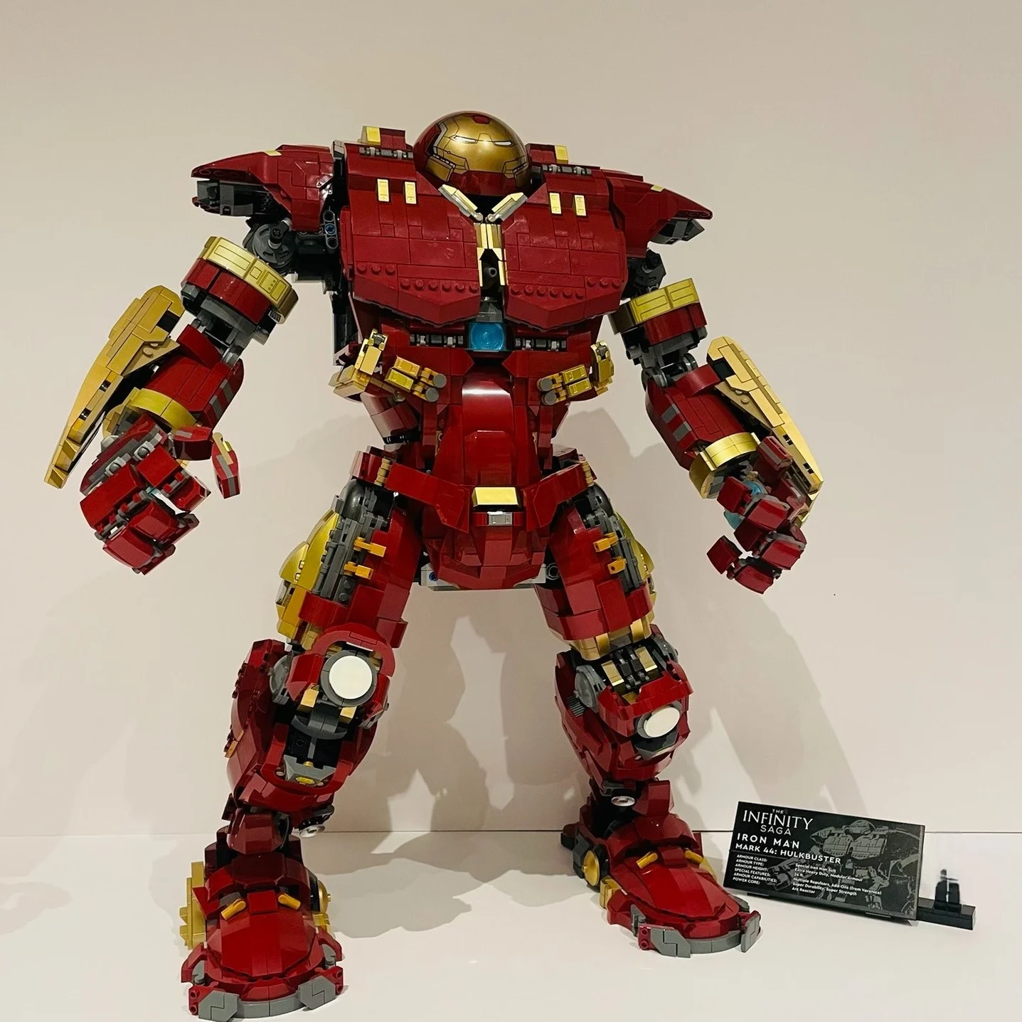 متوفر 4049 قطعة متوافقة 76210 روبوت حديد ميكا ألعاب مان روبوت نموذج بناء كتلة الطوب هدية عيد الميلاد