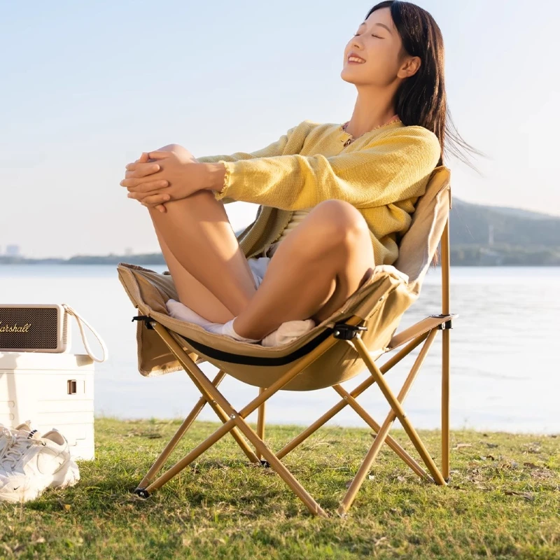 Рисунок 3 - Лунный стул, уличный складной стул