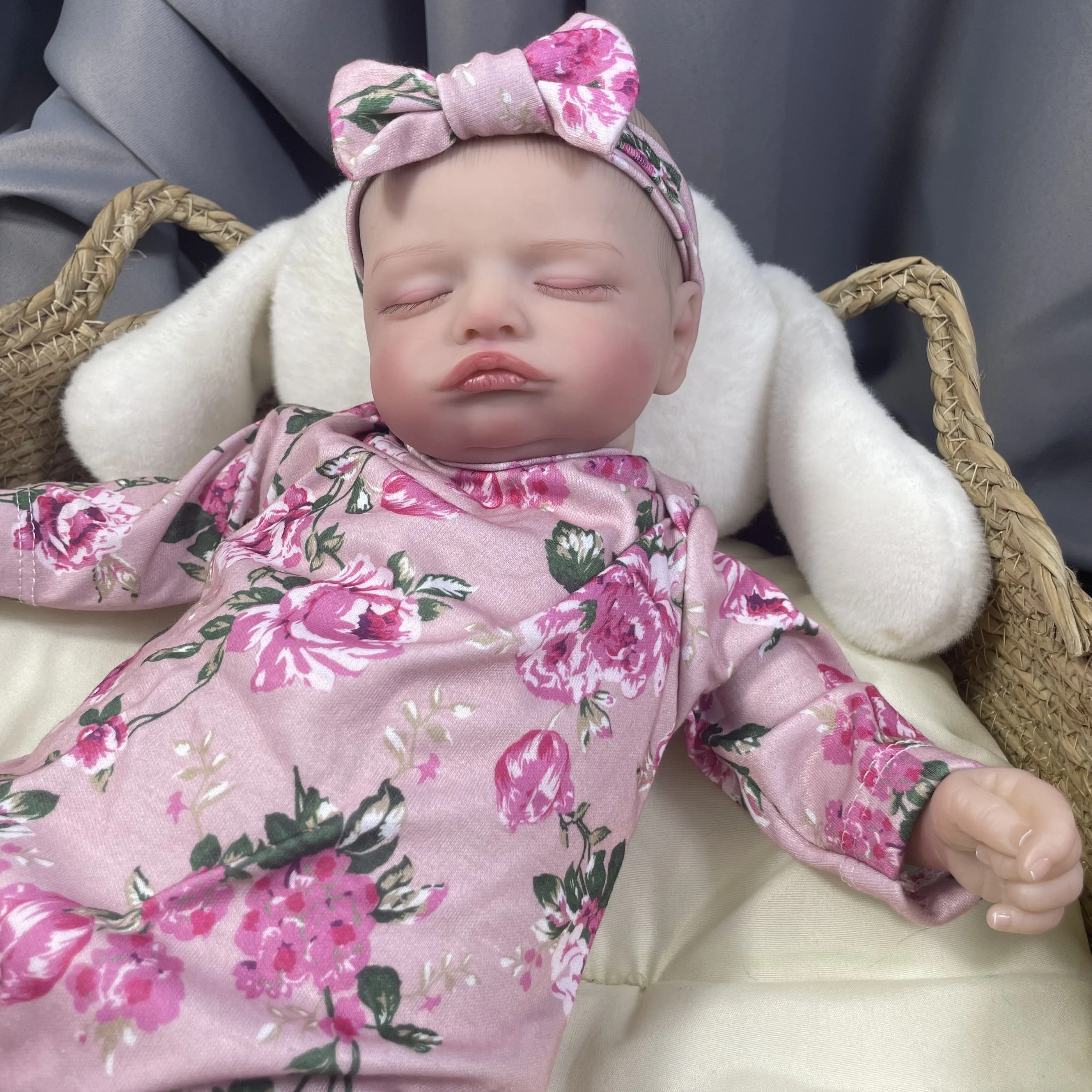 46CM mignon Rosalie Reborn dormir bébé poupée fille réaliste avec des cheveux peints à la main nouveau-né jouet cadeau pour les enfants