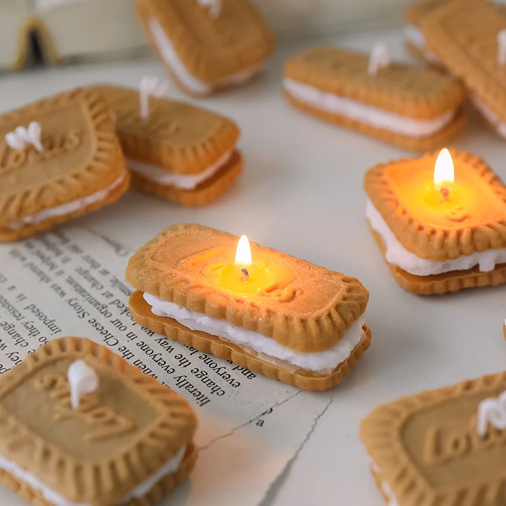 1pc Biscuit Scented Candles Desktop Ornament Prop Aromatherapy Candles Food Shape Candles Photo Home Wedding Birthday Decoration