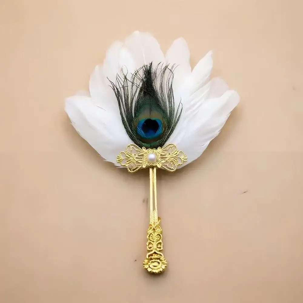 Ancient Style Elegant Peacocks Feathered Fan with Chinese Style Small Dance Performances Fan Costume Prop Fan