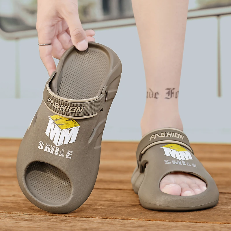 Men's Summer Outdoor Slippers, Non-Slip, Wear-Resistant, High-End Sports Sandals, Men's Thick-Soled Beach Sandals with a Soft Feel