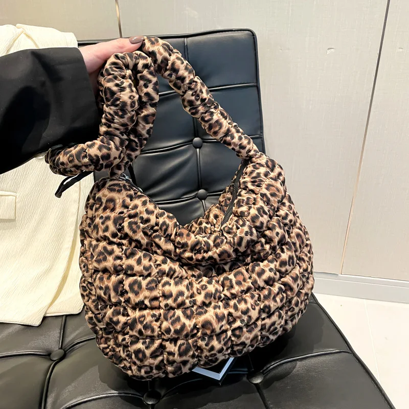 Fashion Leopard Print Handbag Women's Bag New Casual Small Tote Bag Diamond Grid Embroidery Thread Down Shoulder Armpit Bag