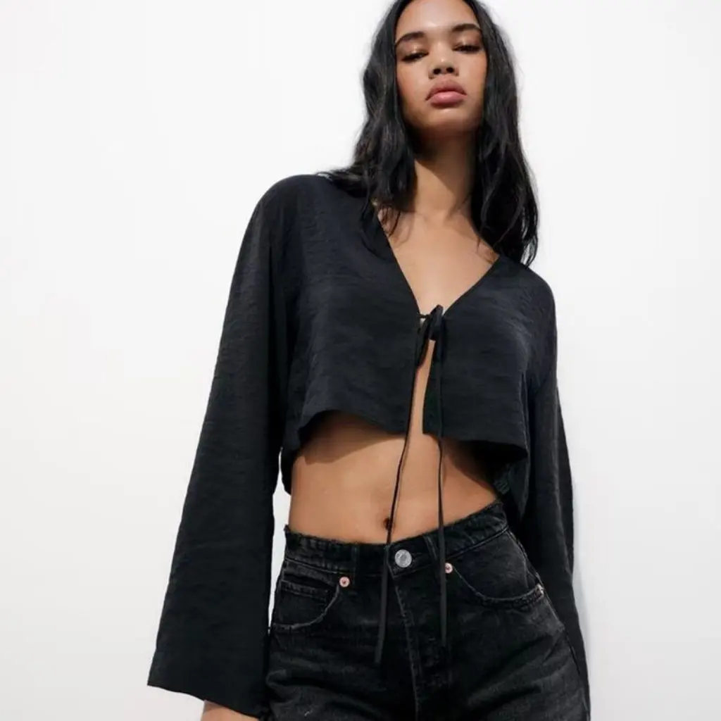

Women's V-neck Long-Sleeved Bow Draped Shirt European And American Style Sexy All-match Short Autumn Top for