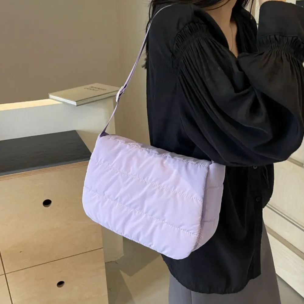 

Korean Style Nylon Padded Shoulder Bag Square Lightweight Cotton Padded Crossbody Bag Quilted with Adjustable Strap