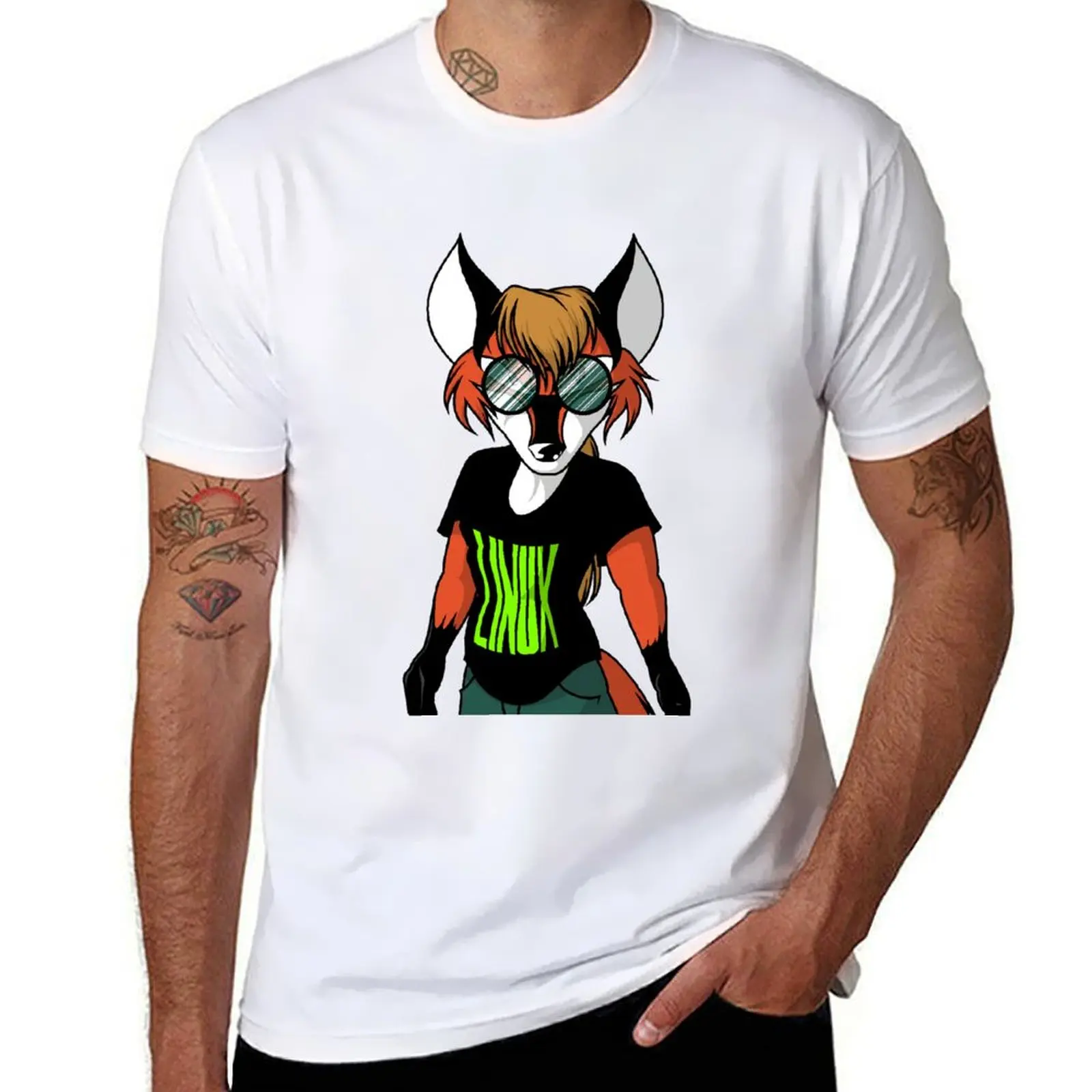 

Xenia the Linux Fox T-Shirt cotton t shirt man man t shirts cotton T-Shirt
