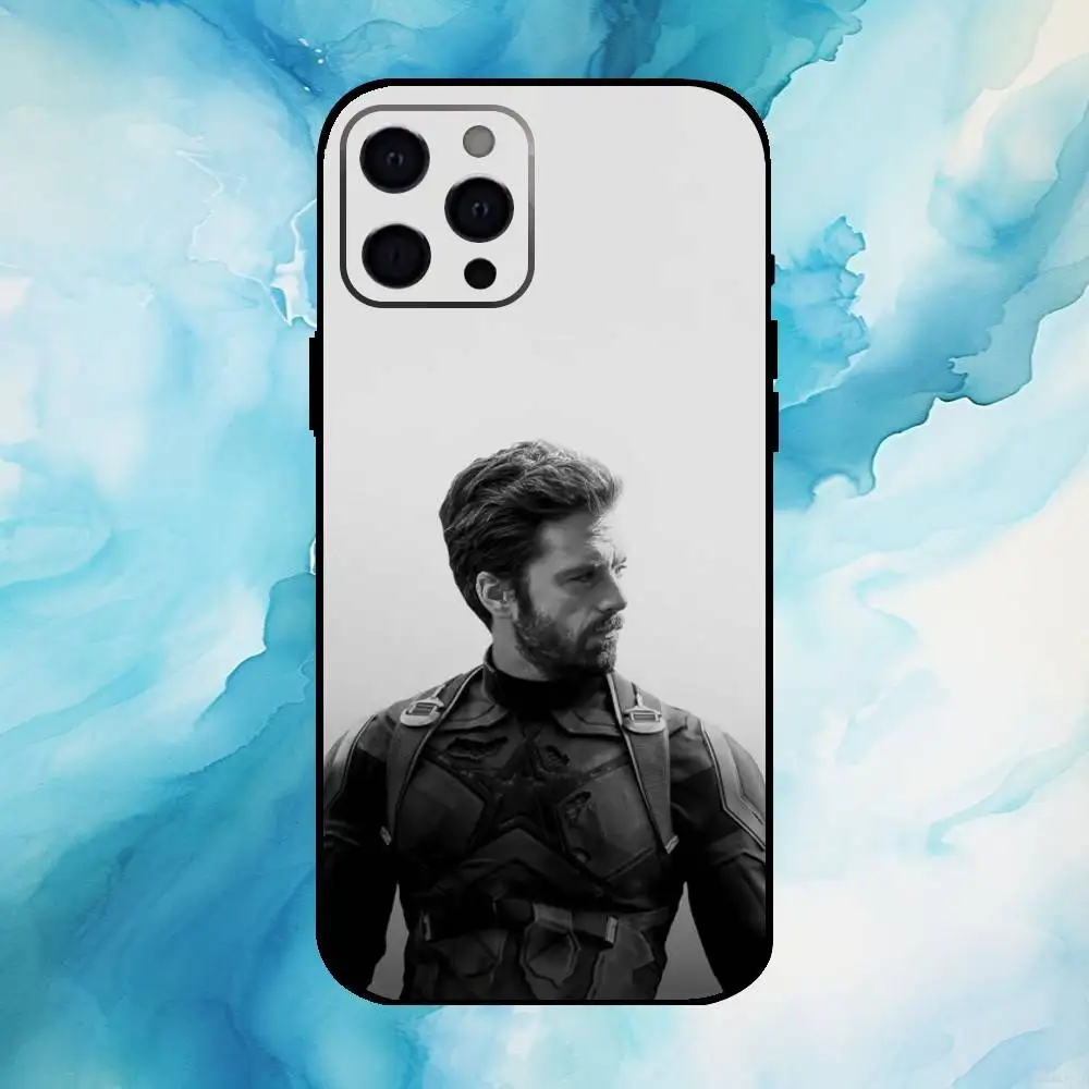 حافظة هاتف ممثل S-Sebastian Stan لهاتف iPhone17,16,15,14,13,12,11 Plus، Pro Max غطاء أسود ناعم