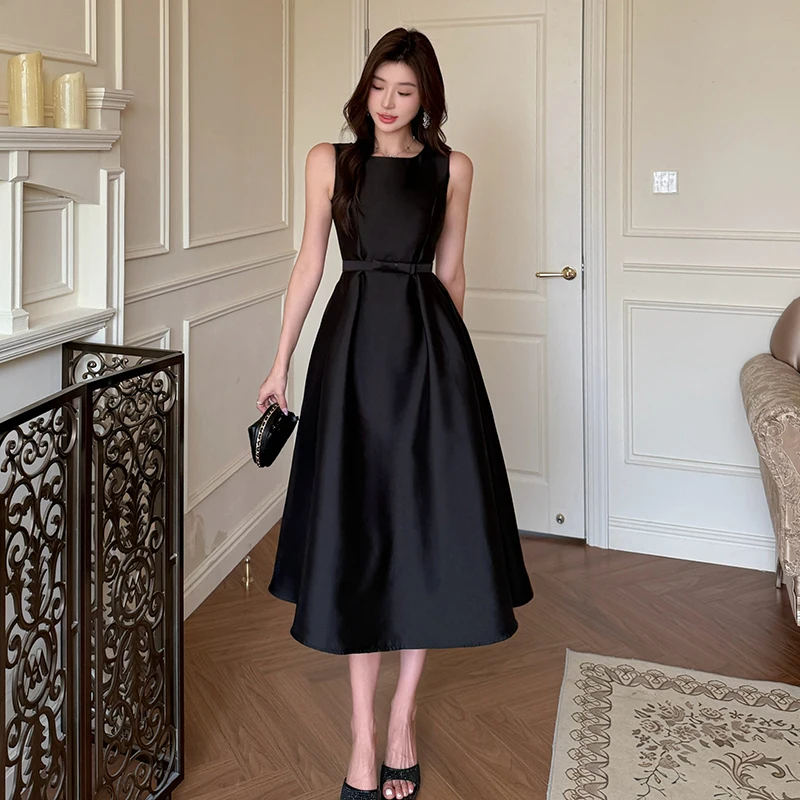 女性エレガントな夏のレトロノースリーブベストサテンスリムロングドレスフォーマルパーティー結婚式