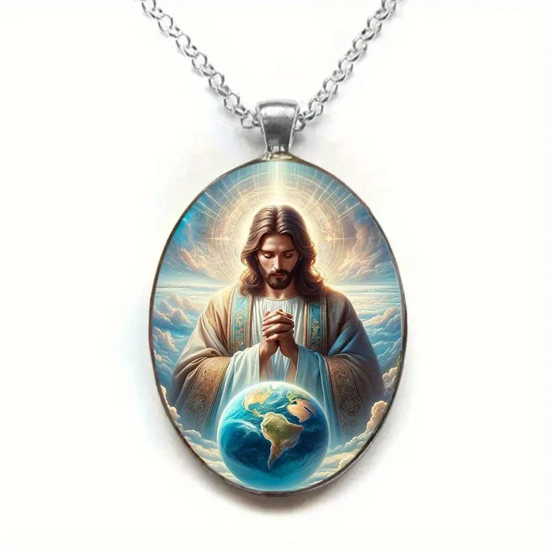 Exquisite Oval Glass Pendant Necklace Pattern - Romantic and Fashionable Clothing Accessories