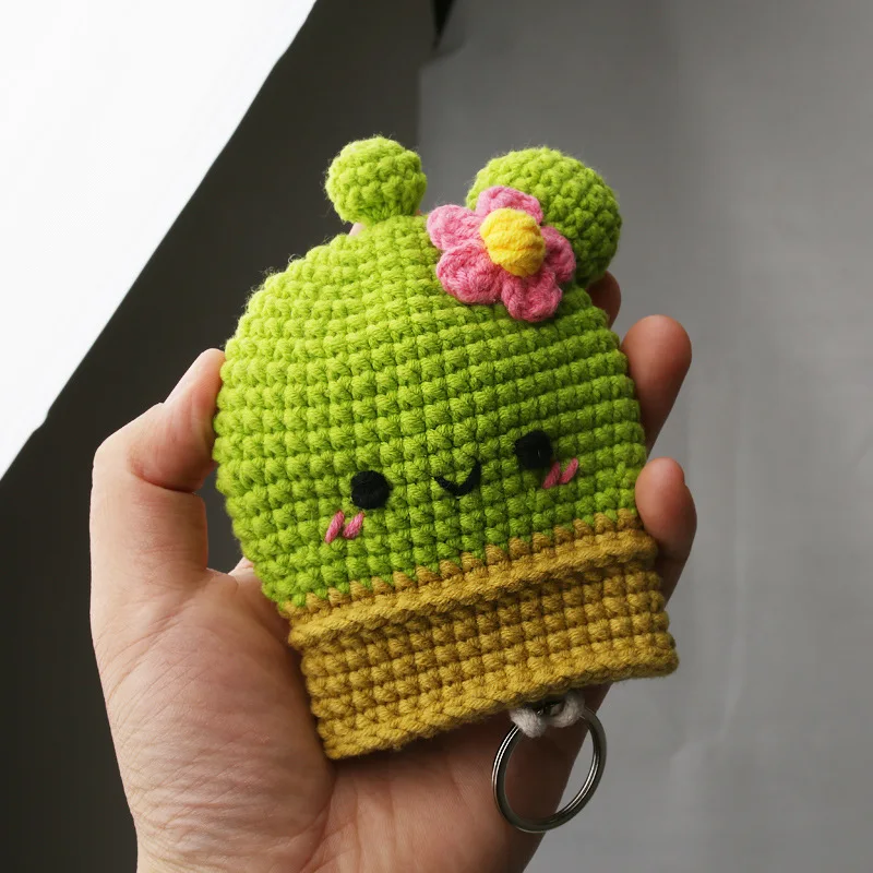 New Creative Cactus Unisex Pull Type Key Bag Hand Knitting Key Wallets Housekeepers Car Key Holder New Keychain Pouch