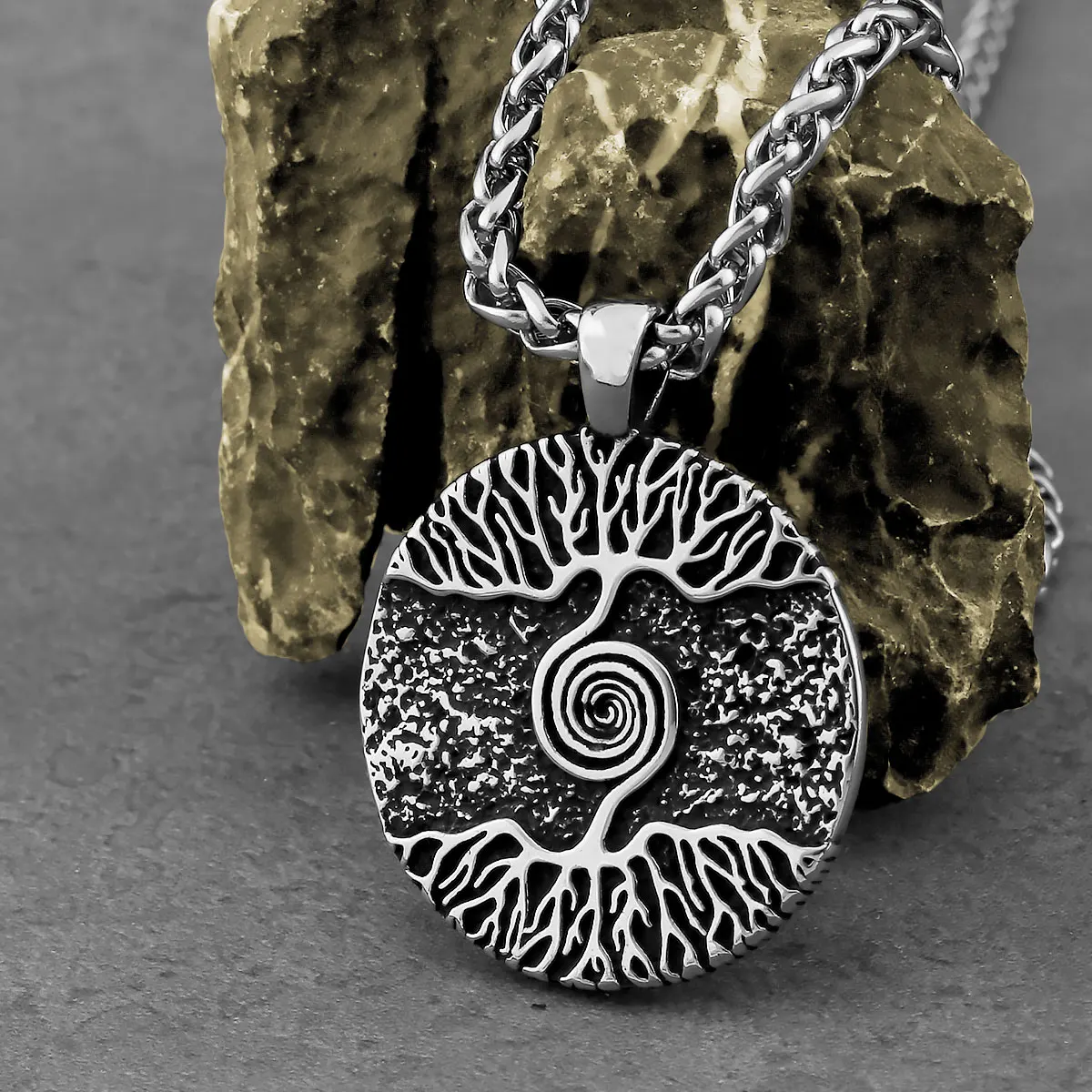 

Vintage Nordic Vikings Tree of Life Necklace Stainless Steel Men's Odin Symbol Amulet Pendant Necklace Statement Fashion Jewelry