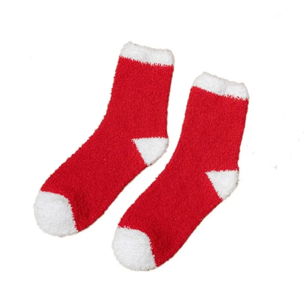 

Soft Cute Comfortable Elk Stripe Cold-proof Pine Tree Heart Hosiery Winter Socks Christmas Socks Women Short Socks