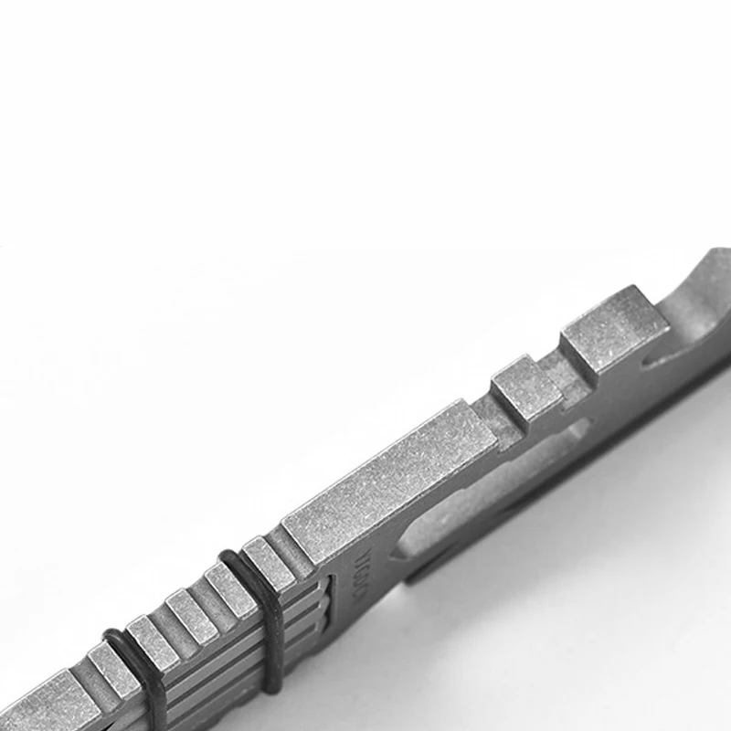 Outdoor Multifunctional EDC Titanium Alloy Pry Bar Screwdriver Bottle Opener Tool
