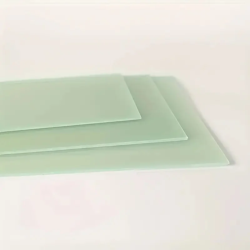 3Pcs Durable Green Plastic Car Body Filler Scraper - Ideal for removing stucco, glass and caulk and wall sanding tools