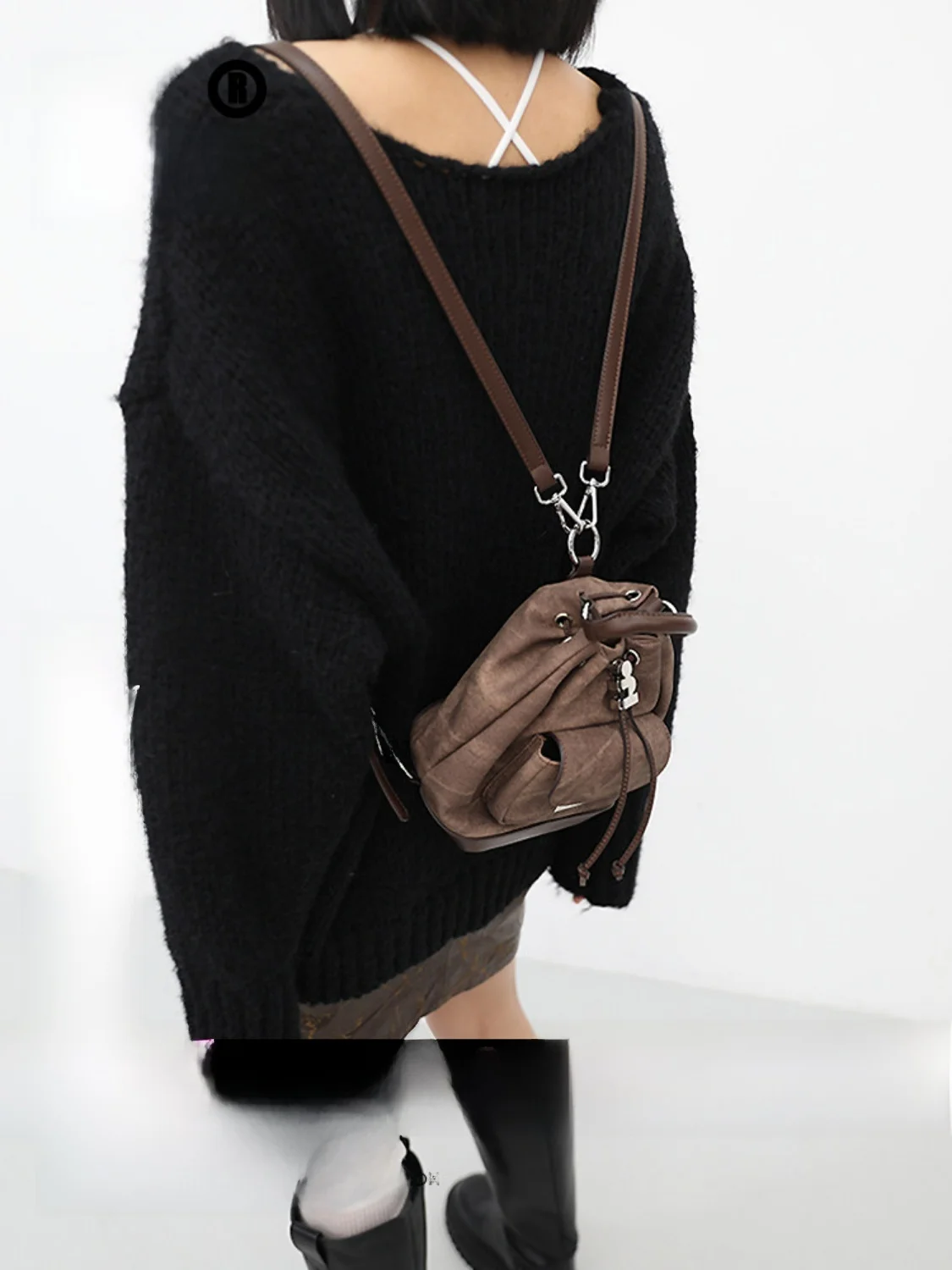 

Bucket Bag Original JANDRESS Saddle Brown 3-in- Crossbody Shoulder Handheld Sand Dune Brown Fashion Trend Magnetic Buckle