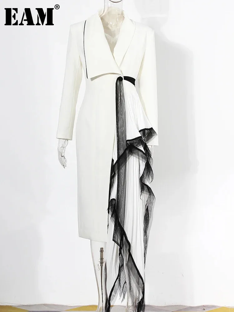 

[EAM] Женский белый плиссированный элегантный длинный пиджак нестандартной формы, новая куртка с длинными рукавами и лацканами, модная весна-осень 2024, 7AB4740