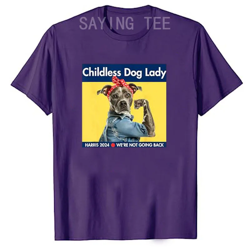 Childless Dog Lady sta votando Kamala Election Usa 2024 t-shirt moda donna Dog Lover Graphic Outfits Pro Harris Campaign Tees