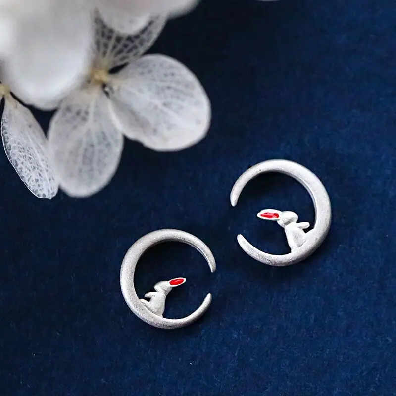 New Fashion Beautiful Moon And Rabbit 925 Sterling Silver Jewelry Creative Sweet Animal Exquisite Stud Earrings TYB137