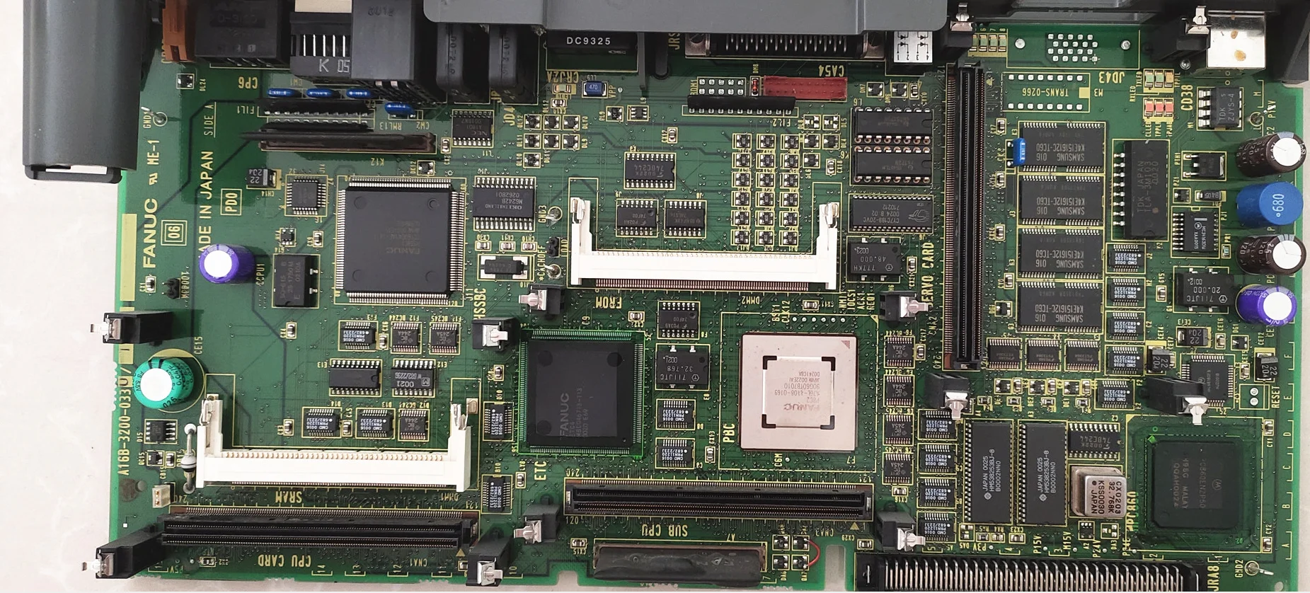 A16B-3200-0030 Fanuc اللوحة الرئيسية لوحة دوائر كهربائية لوحدة تحكم نظام CNC