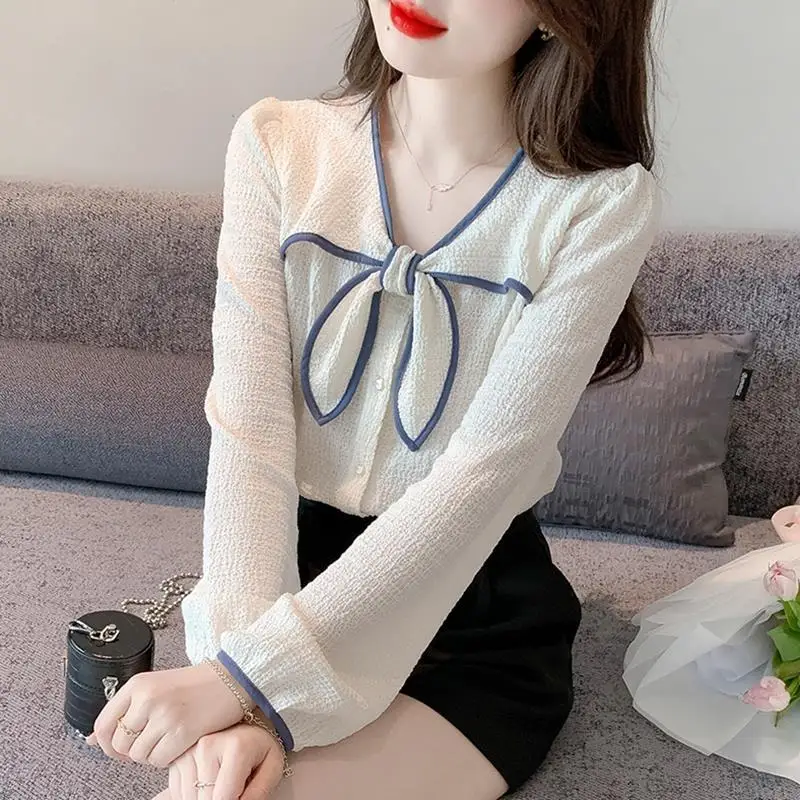 V-ausschnitt Casual Shirts Frauen Bogen Frühling Temperament Elegante Alle-spiel Büro Dame Mode Zarte Lose Koreanischen Stil Falten Patchwork ins