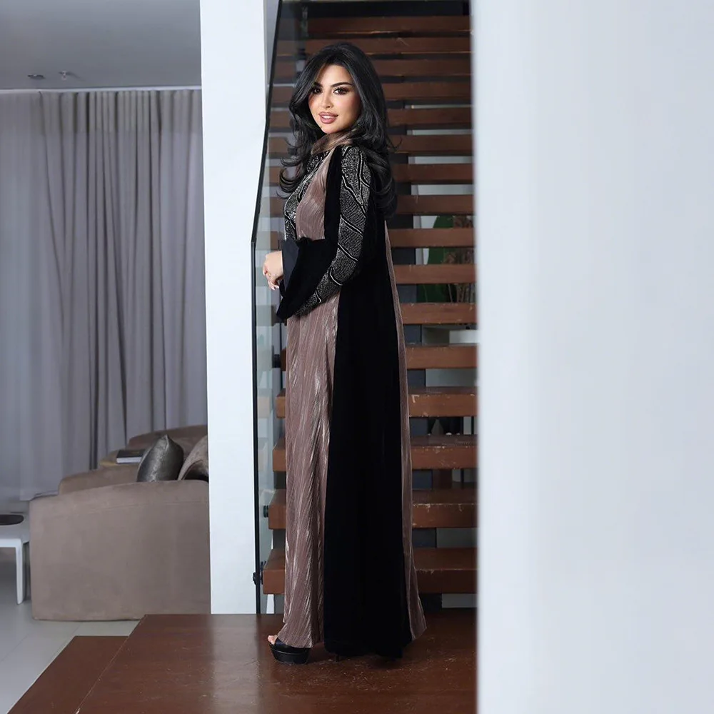 Muslim Fashion Women's Abaya Velvet Splicing Hot Diamond Charm Elegant Women's Dress Robe