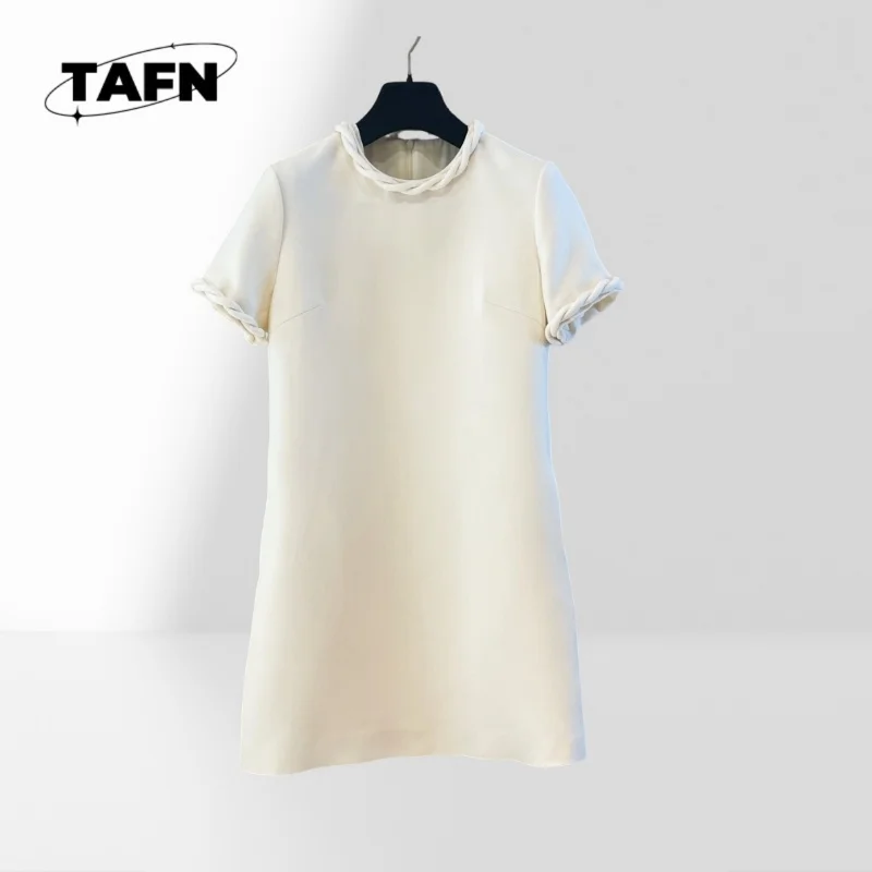 

25. Новый европейский и американский стиль, усовершенствованный кашемировый ветрозащитный банкетный кардиган, модное платье, модное удобное платье A25313