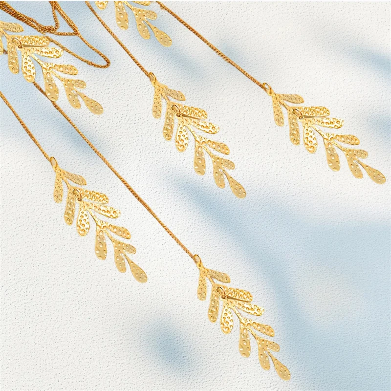 تصميم تحسس الذهب اللون أوراق معدنية طويلة شرابة قلادة للنساء خمر ليف المختنق الصدر سلسلة هدايا مجوهرات الزفاف الطرف