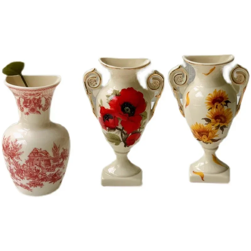 

Specially designed semi bottle shaped ceramic vase with wall hanging and flower arrangement accessories for exporting old Wester