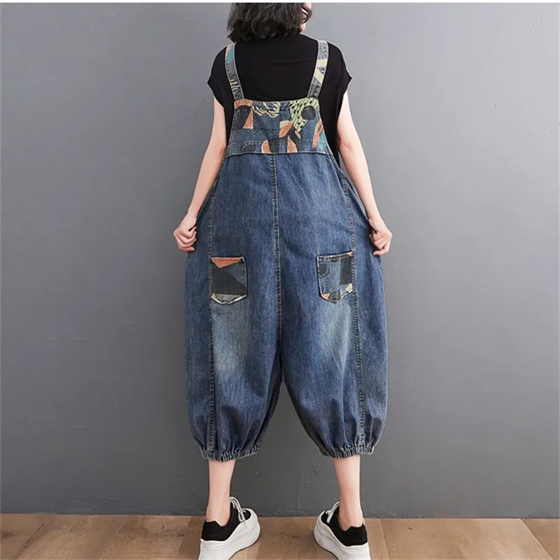 2024 New Summer Print Strap Denim Jumpsuit Women Fashion Jean Rompers Female Loose Suspender Spliced Wide Leg Cropped Pants W435