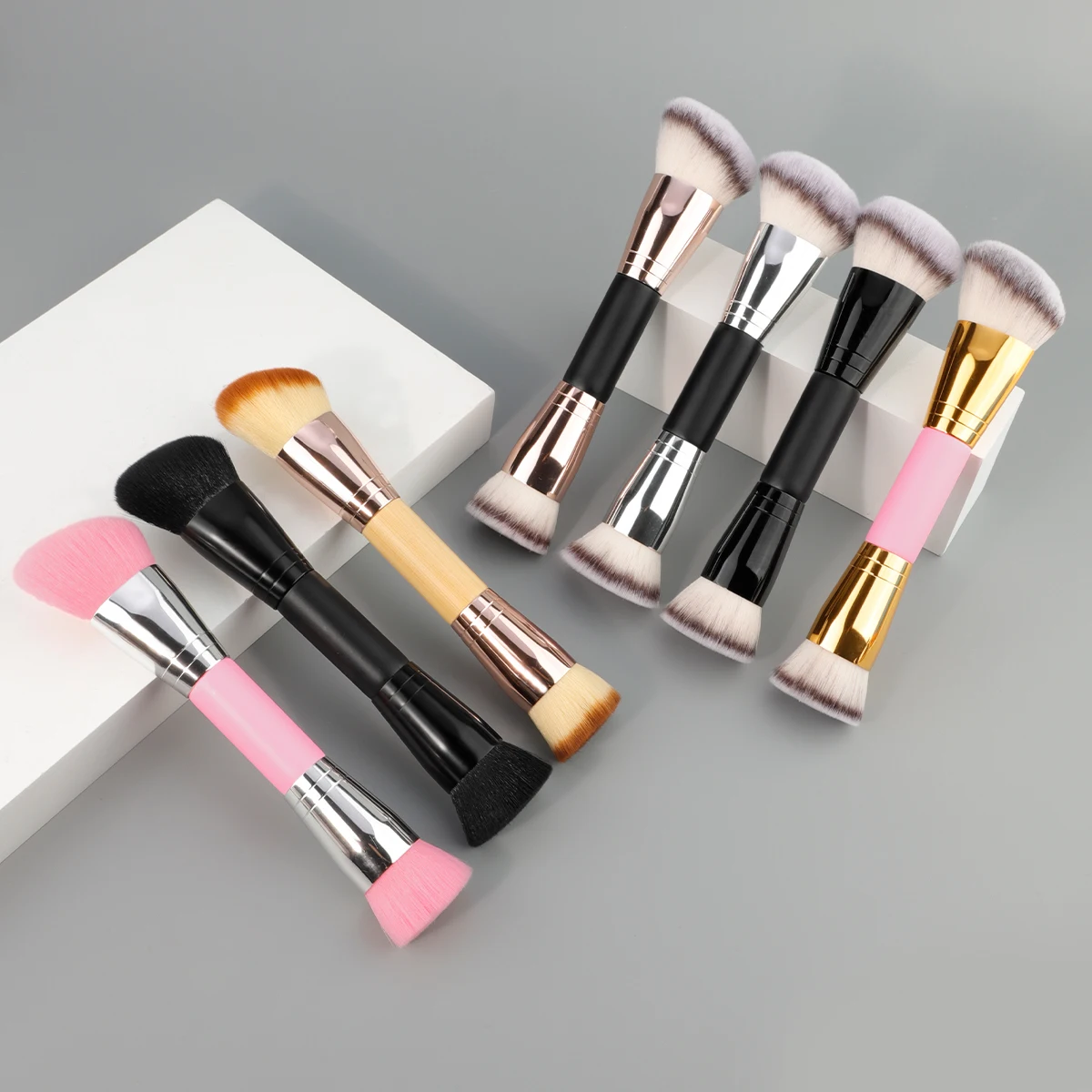 1 قطعة فرشاة ماكياج مزدوجة الرأس فرشاة كريم الأساس فرشاة كريم الأساس المستديرة فرشاة كونتور برأس مسطح #1