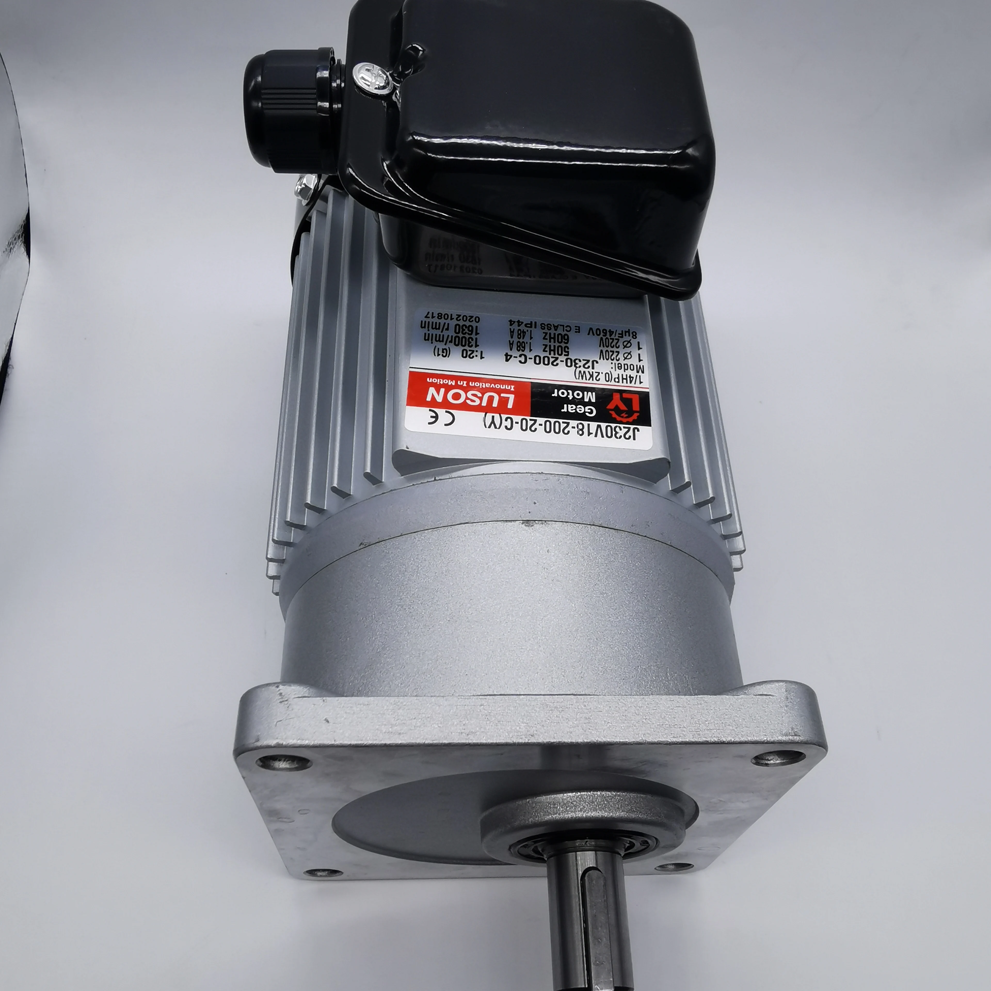 J230V18-200-20-C(Y) Gear Motor 220V Ac 200w Motor 1:20 Gear Ratio 1300r/min Packing Motor