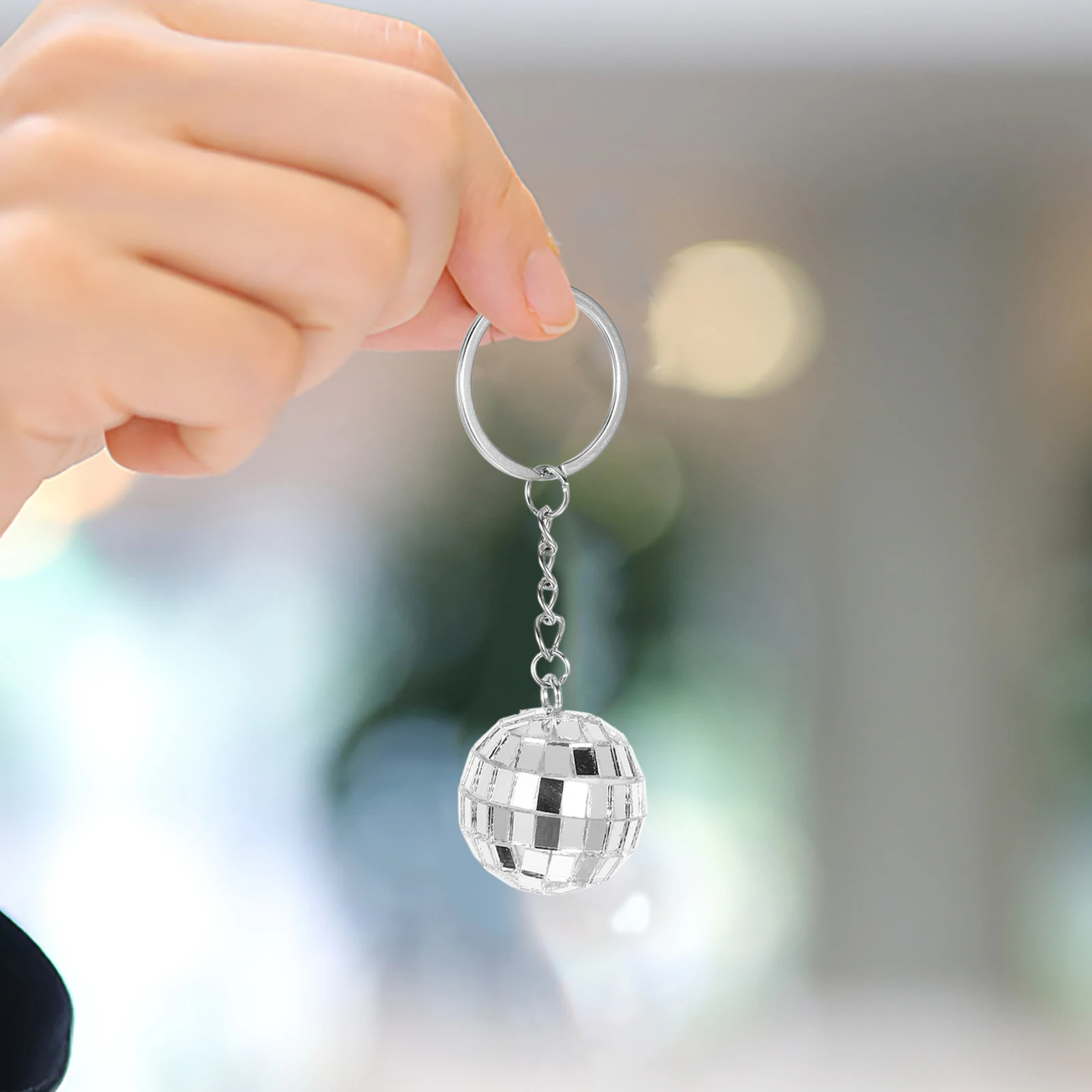 

Disco Ball Keychain Charm Pendant Mirror Decorations for Christmas Tree Silver Child Bag Supply Hanging Accessories