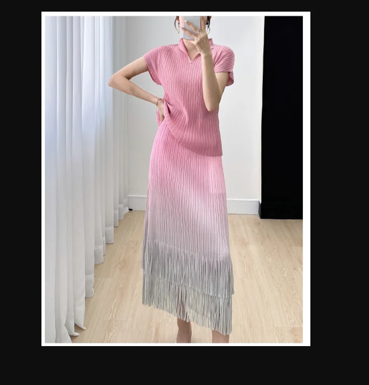 

HOT SELLING Miyake fold fashion Letters straight Nimble fringe Gradient skirt IN STOCK