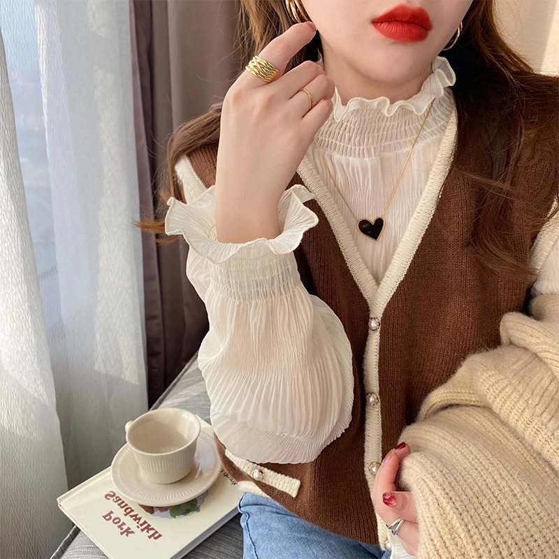 قميص داخلي نسائي أنيق بقاعدة دانتيل بيضاء، موضة الخريف، ياقة نصف عالية، مقاسات كبيرة، تصميم حلو وفضفاض بأكمام طويلة