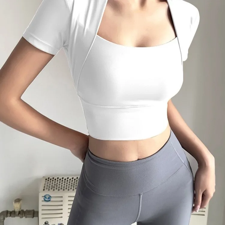 

Женский облегающий костюм для йоги, топ, сексуальная футболка для бега и фитнеса с короткими рукавами, искусственный двухсекционный нагрудный коврик, спортивная одежда для похудения