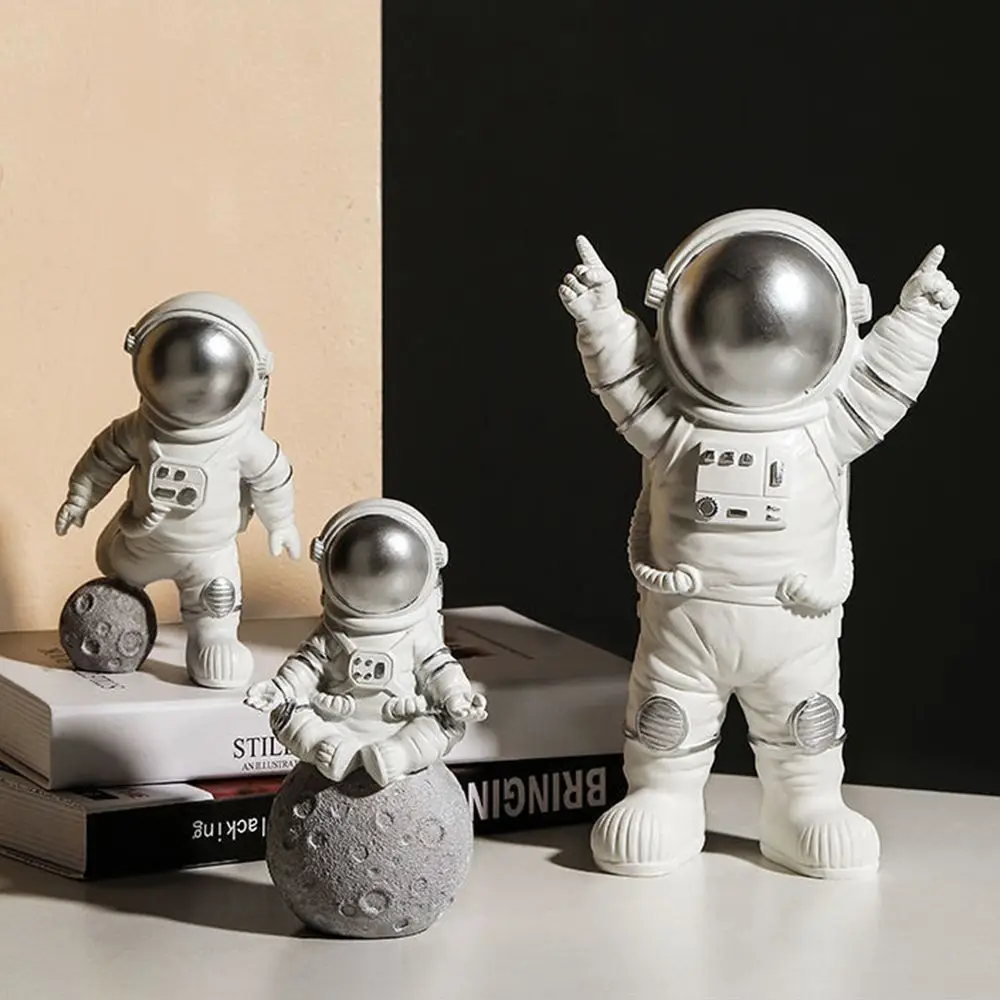 New Astronaut Figurines Spaceman Moon Sculpture Cosmonaut Statues Miniatures Astronaut Model Furnishing Articles Table Ornament