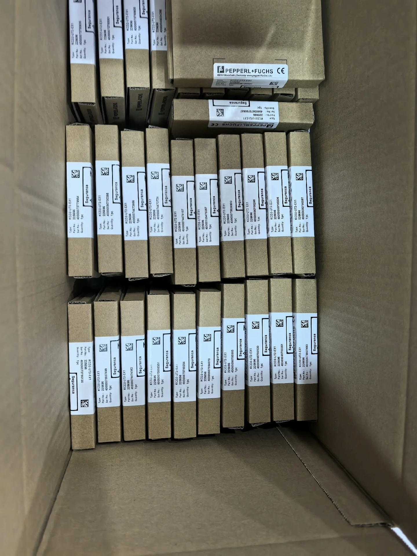 

A batch of Pepperl + Fuchs safety barrier KCD2-UT2-EX1 KCD2-S has arrived.in stock