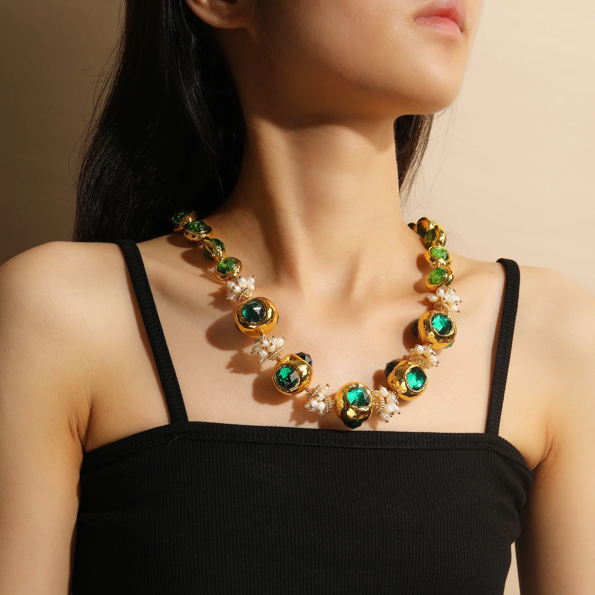 Luxury Vintage 18k Gold Plated Copper Chain Necklace Bezel Setting Nature Clay Polymer with Freshwater Pearl for Party Girl