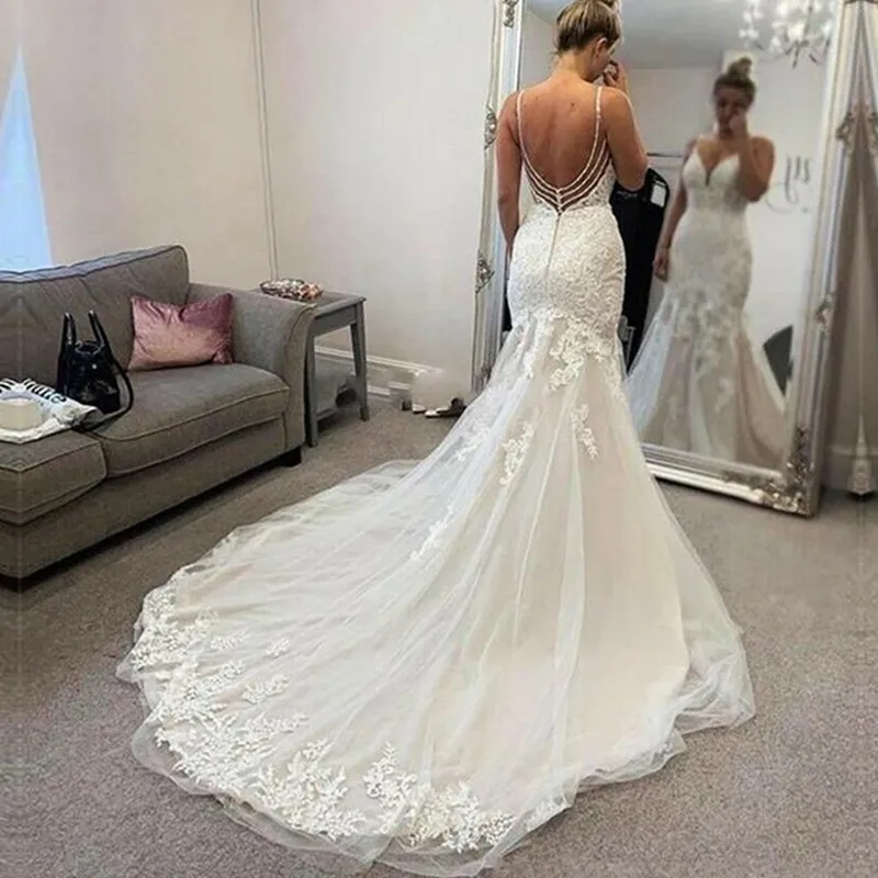 Yunshang sexy tiefen V-Ausschnitt Brautkleid Spaghetti träger Spitze Applikationen Strand Meerjungfrau Brautkleid rücken frei Zug Vestido de Novia